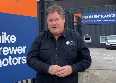 Die Karriere von Mike Brewer